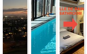 Rouen Eco Lodges Maison Entiere Avec Terrasse Dans Jardin Potager Piscine Parking