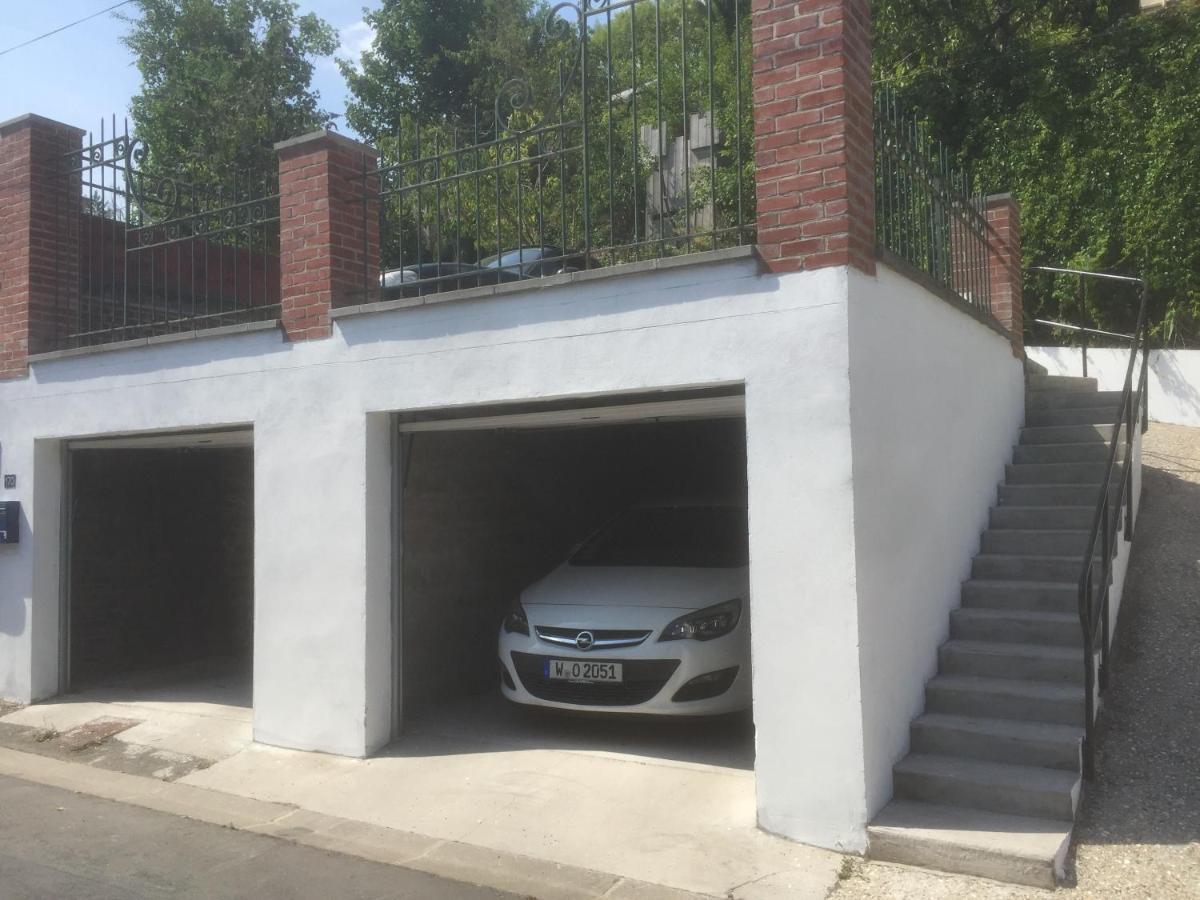 Rouen Eco Lodges Maison Entiere Avec Terrasse Dans Jardin Potager Piscine Parking Exterior photo