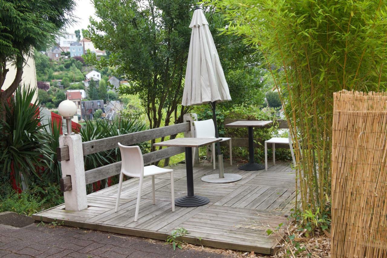 Rouen Eco Lodges Maison Entiere Avec Terrasse Dans Jardin Potager Piscine Parking Exterior photo